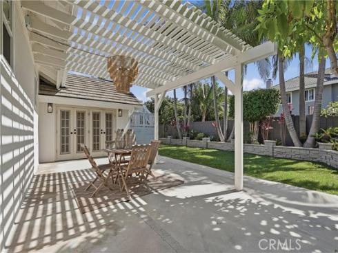 20302 Craimer Lane, Huntington Beach, CA