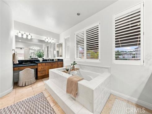 6416 Setting Sun Drive, Huntington Beach, CA