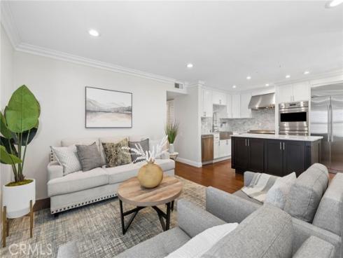 4497 Chase 32 Drive, Huntington Beach, CA