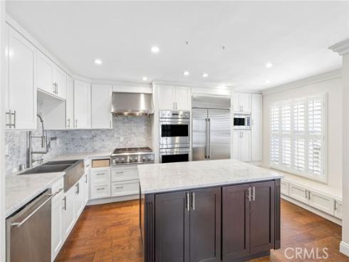4497 Chase 32 Drive, Huntington Beach, CA