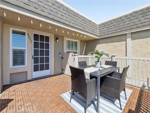 4497 Chase 32 Drive, Huntington Beach, CA