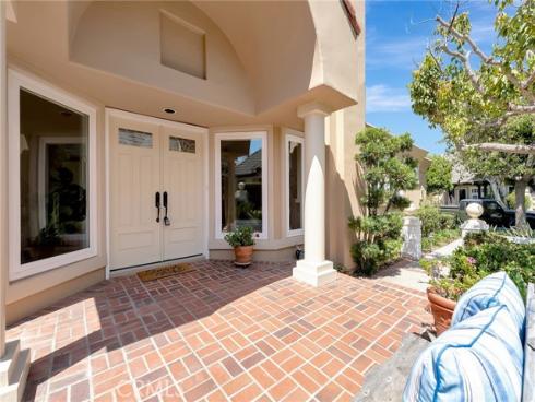 6062 Eaglecrest Drive, Huntington Beach, CA