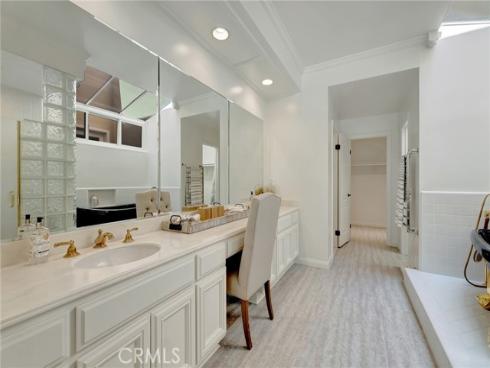 6062 Eaglecrest Drive, Huntington Beach, CA
