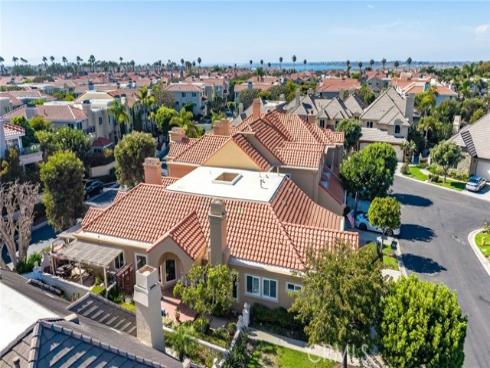 6062 Eaglecrest Drive, Huntington Beach, CA