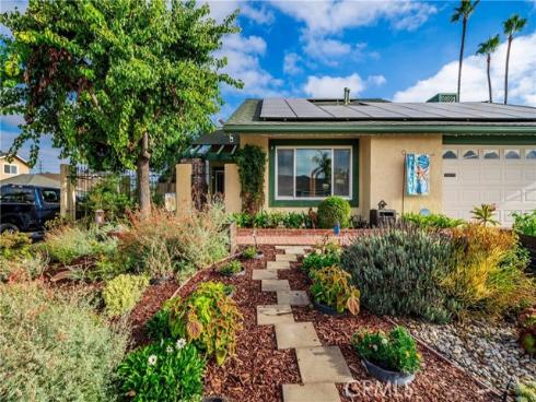 8381 Boothbay Circle, Huntington Beach, CA