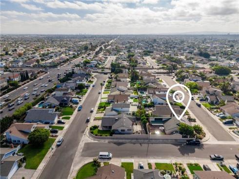 8381 Boothbay Circle, Huntington Beach, CA