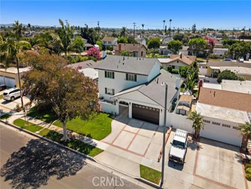 9162 Brabham Drive, Huntington Beach, CA