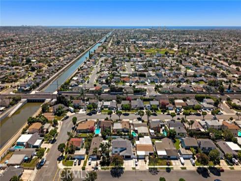 9162 Brabham Drive, Huntington Beach, CA