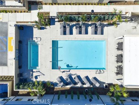 7266 Pointbreak Drive, Huntington Beach, CA