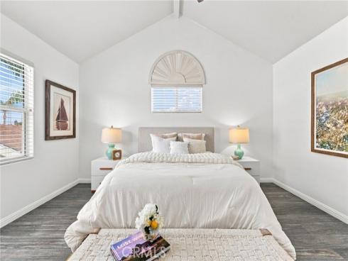 1209 Huntington Street, Huntington Beach, CA