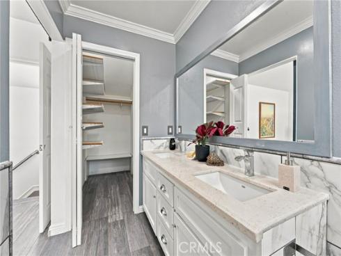 1209 Huntington Street, Huntington Beach, CA