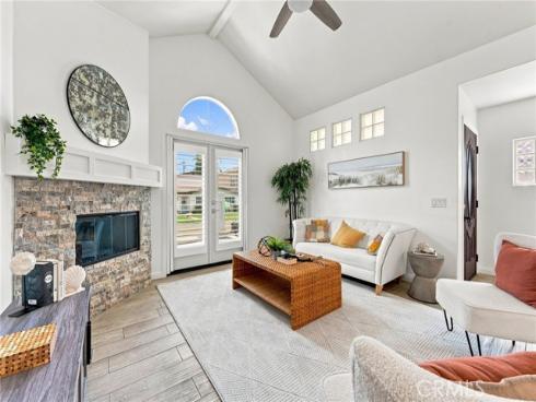 1209 Huntington Street, Huntington Beach, CA