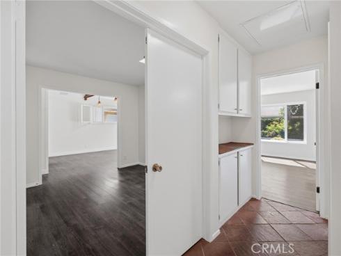 21241 Lochlea Lane, Huntington Beach, CA