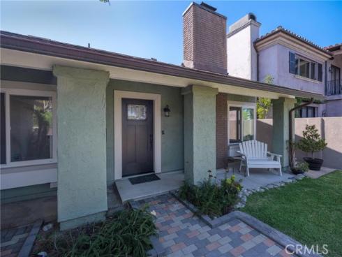 21241 Lochlea Lane, Huntington Beach, CA