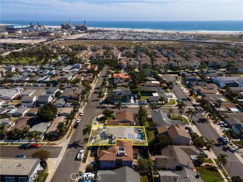 21241 Lochlea Lane, Huntington Beach, CA