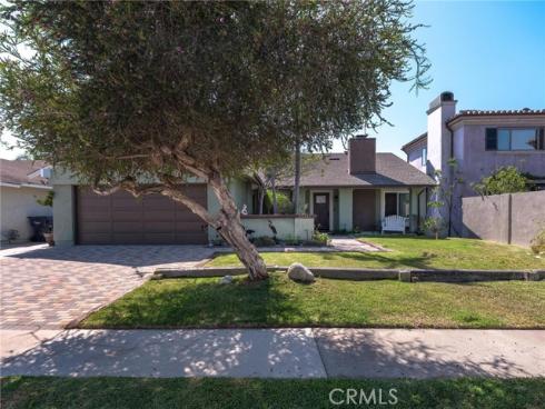 21241 Lochlea Lane, Huntington Beach, CA