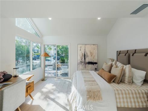 518 19th , Huntington Beach, CA