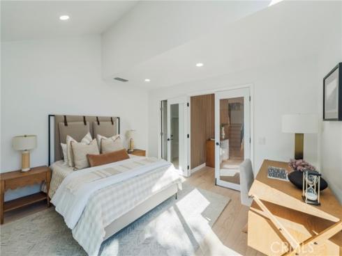 518 19th , Huntington Beach, CA