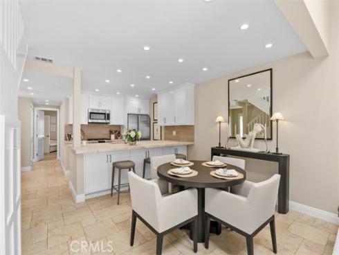 610 21st Street , Huntington Beach, CA