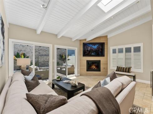 610 21st Street , Huntington Beach, CA