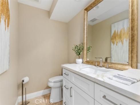 610 21st Street , Huntington Beach, CA