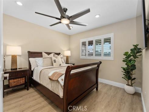 610 21st Street , Huntington Beach, CA