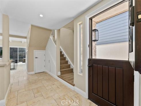 610 21st Street , Huntington Beach, CA