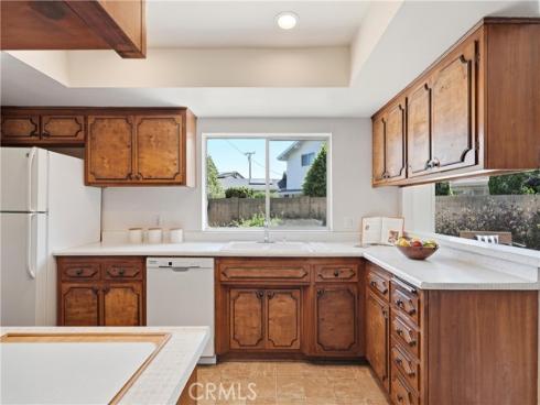 17372 Mira Loma Circle, Huntington Beach, CA