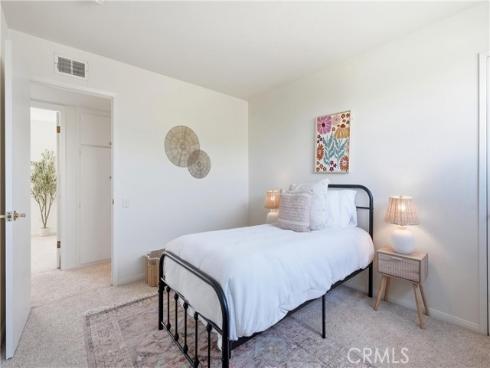 17372 Mira Loma Circle, Huntington Beach, CA