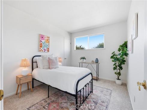 17372 Mira Loma Circle, Huntington Beach, CA