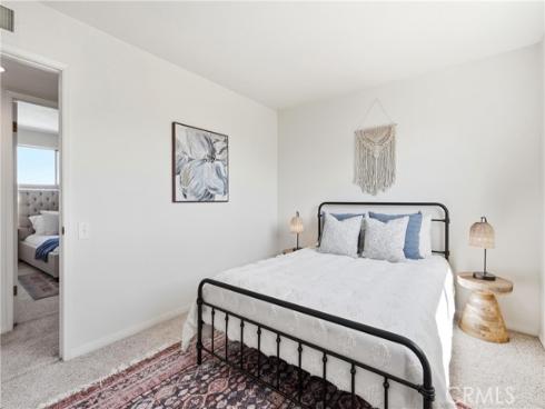 17372 Mira Loma Circle, Huntington Beach, CA