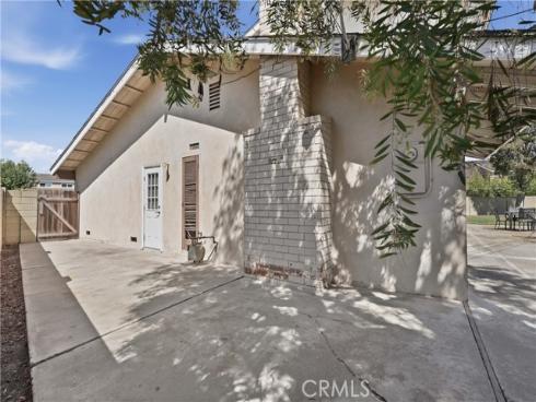 17372 Mira Loma Circle, Huntington Beach, CA