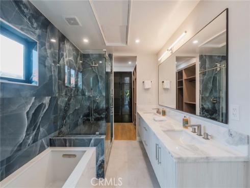 424 20th , Huntington Beach, CA