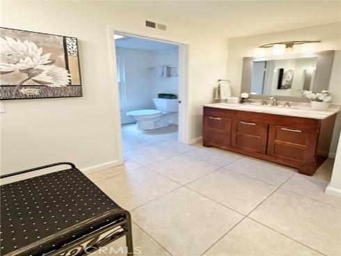 19886 Waterview Lane, Huntington Beach, CA