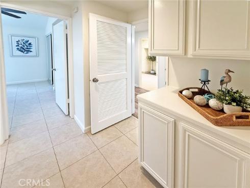 19886 Waterview Lane, Huntington Beach, CA