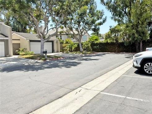 19886 Waterview Lane, Huntington Beach, CA