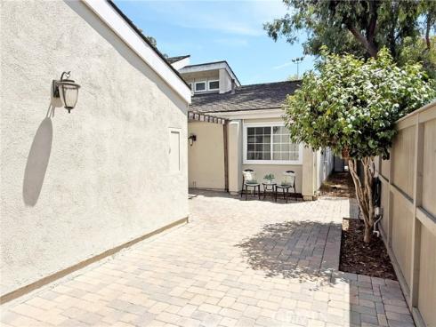 19886 Waterview Lane, Huntington Beach, CA