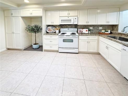 19886 Waterview Lane, Huntington Beach, CA