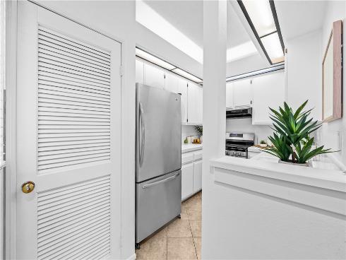 5071 Dorado Drive 106 , Huntington Beach, CA