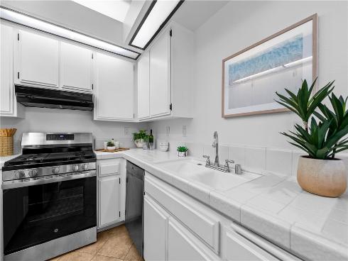 5071 Dorado Drive 106 , Huntington Beach, CA