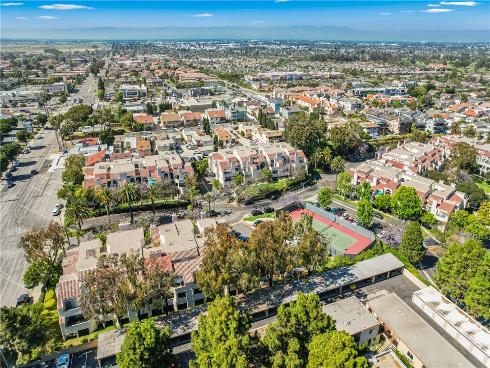 5071 Dorado Drive 106 , Huntington Beach, CA
