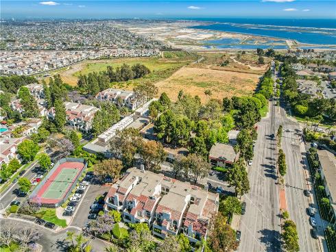 5071 Dorado Drive 106 , Huntington Beach, CA