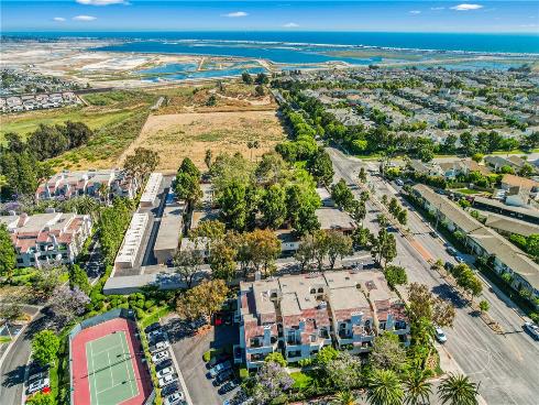 5071  Dorado Drive  106 , Huntington Beach, CA
