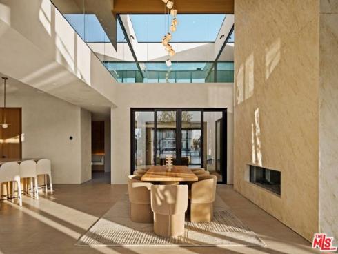 3271 Easter Circle, Huntington Beach, CA