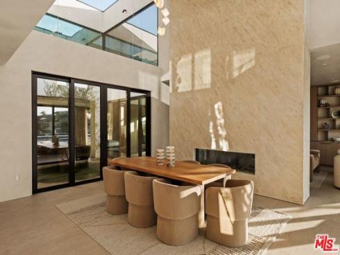 3271 Easter Circle, Huntington Beach, CA