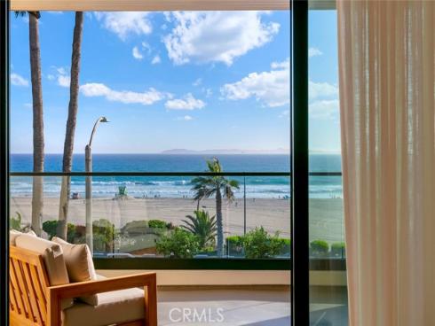 816 Pacific Coast Highway, Huntington Beach, CA