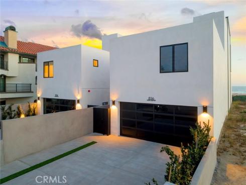 816 Pacific Coast Highway, Huntington Beach, CA