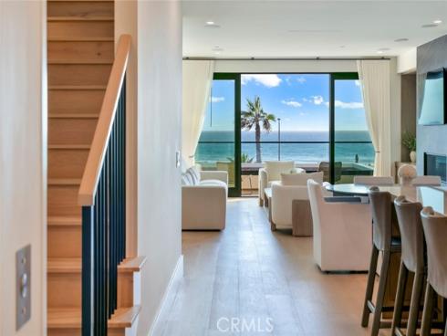 816 Pacific Coast Highway, Huntington Beach, CA