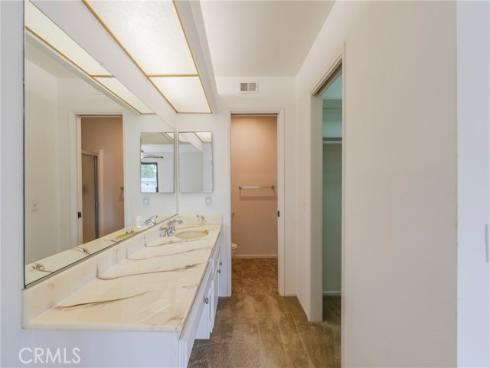 8885 Modoc 1206A Circle, Huntington Beach, CA
