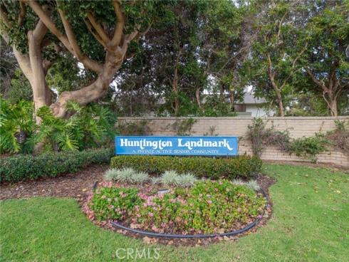 8885  Modoc  1206A  Circle, Huntington Beach, CA